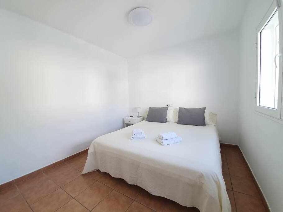 Costa Mathilda Apartment Tias Exterior photo